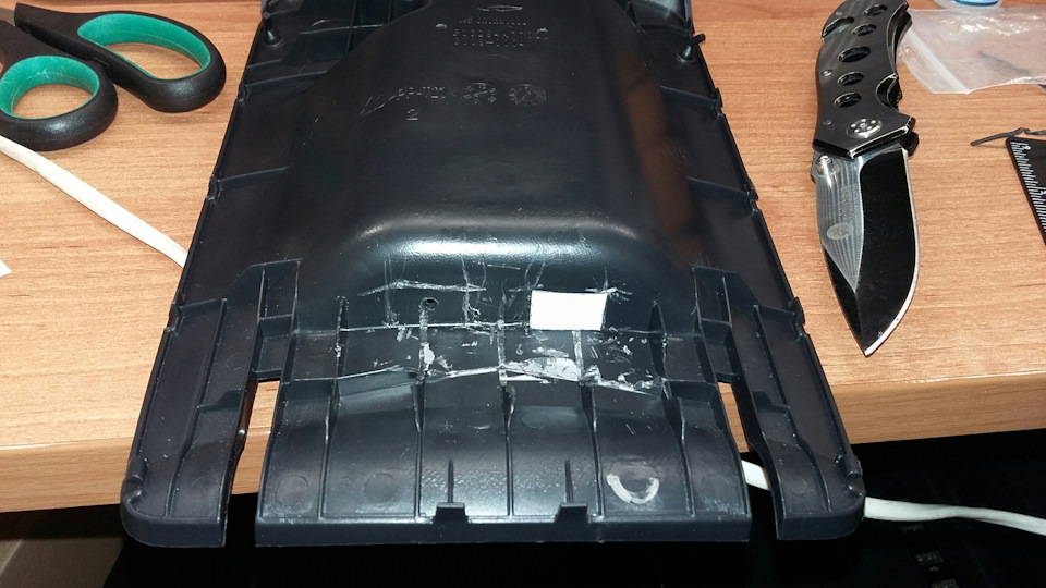 Как снять подлокотник ниссан кашкай j11 USB разъем в крышку подлокотника - Nissan Qashqai (1G), 1,6 л, 2011 года тюнинг 