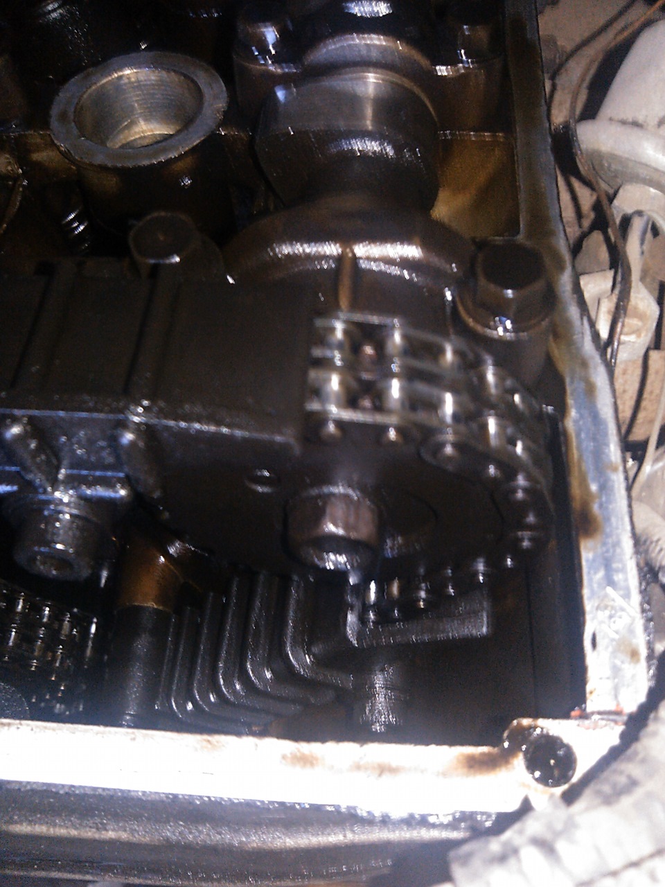 Стучат гидрокомпенсаторы на газели. Стучат гидрокомпенсаторы змз 406. Змз 402 после года стоит буква м. Двигатель змз 402. Змз 409 при наборе оборотов двигателя появляется стук.