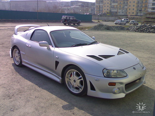 Эти кошмарные туманки стали причиной поломки — Toyota Supra (80)