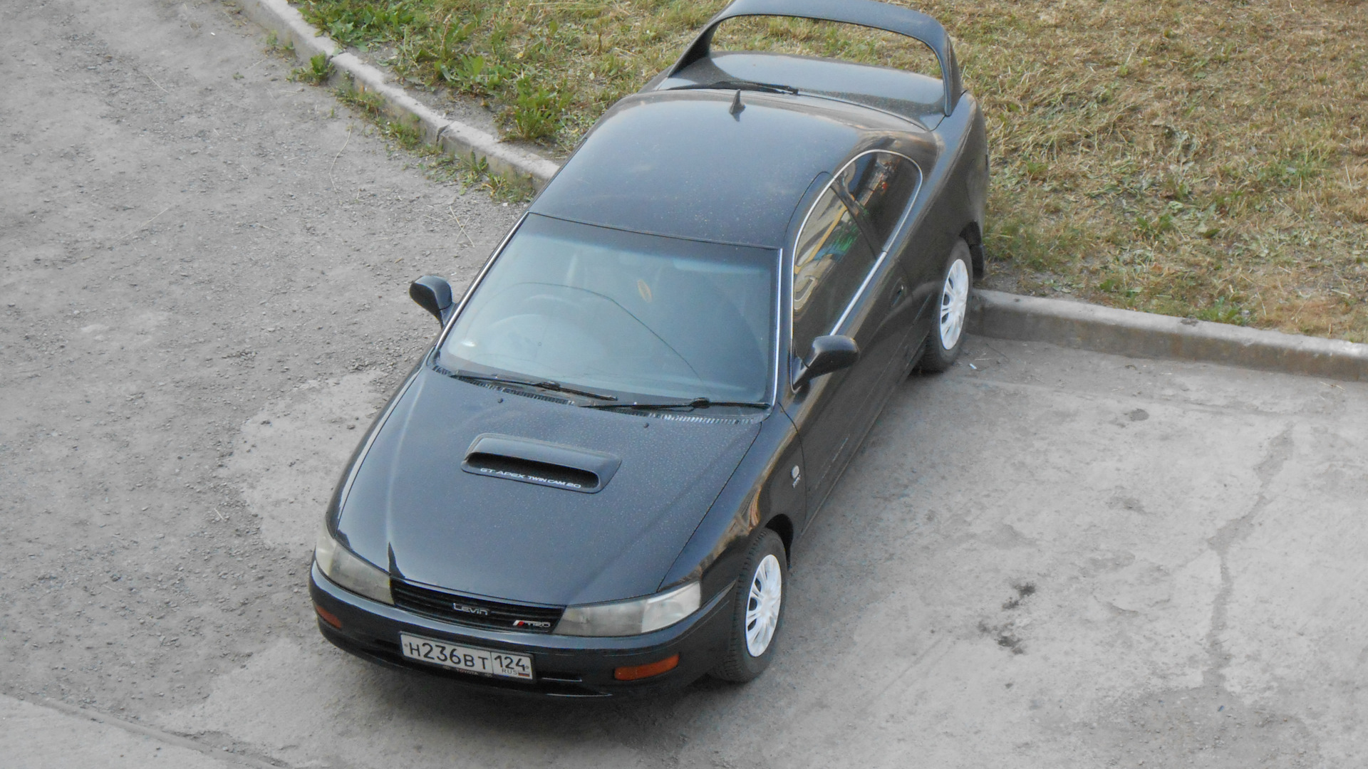 Toyota Corolla Levin (AE100/101) 1.6 бензиновый 1993 | 4A-FE AT на DRIVE2