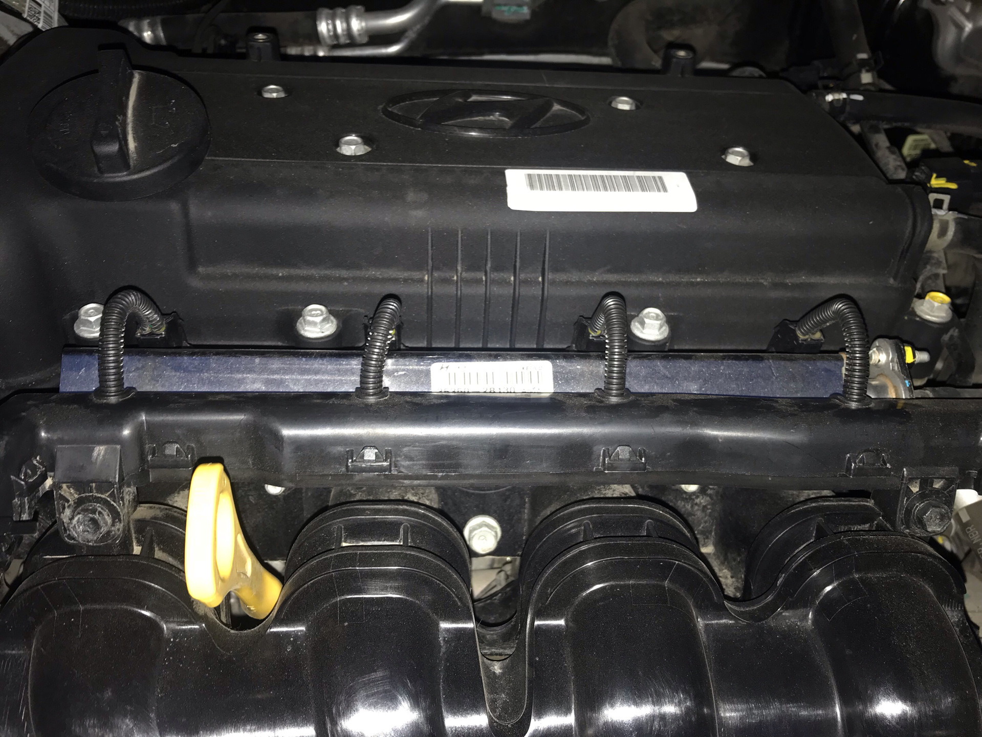 Гофра на проводку форсунок, все как у всех — Hyundai Solaris (1G), 1,6 ...