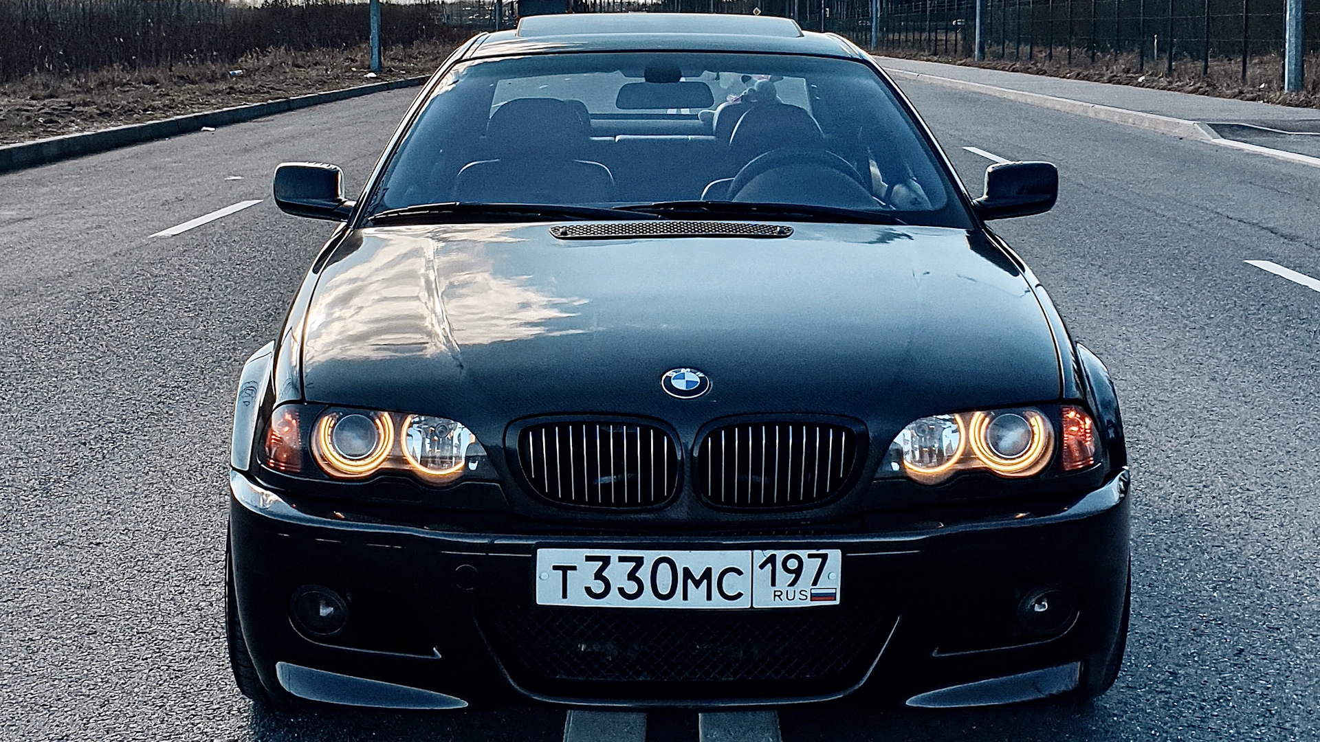 Е46 330. БМВ е46 д330. BMW e46 330 Coupe. БМВ е46 синяя.