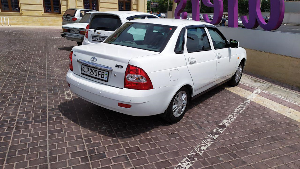 Проблема с фоном в динамиках . — Lada Приора седан, 1,6 л, 2012 года ...