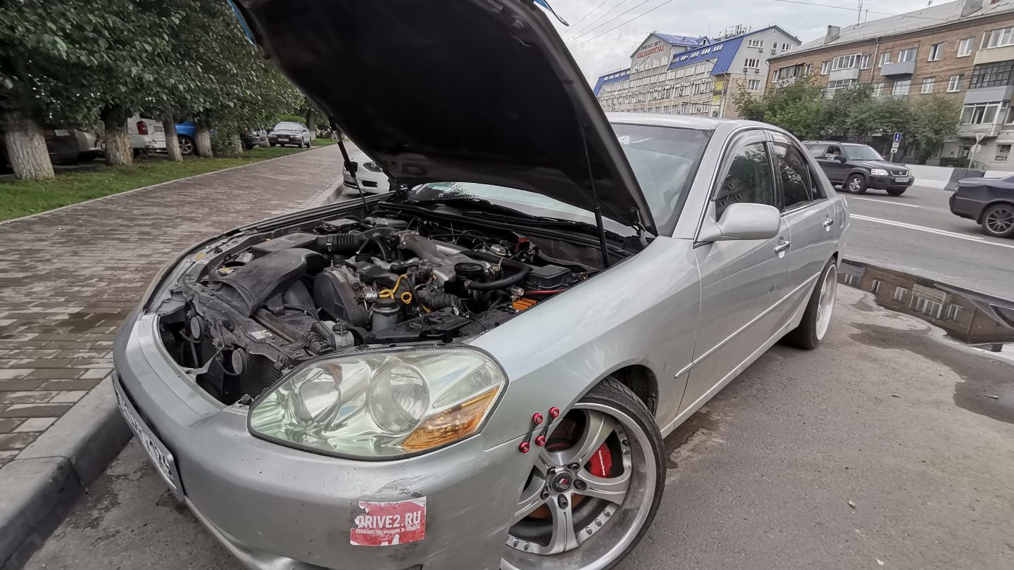 Toyota Mark II (110) 2.5 бензиновый 2000 | 