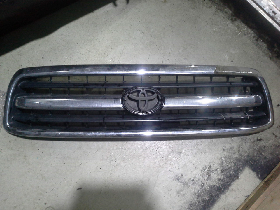 Решетка радиатора — Toyota Tundra (I), 4,7 л, 2001 года | стайлинг | DRIVE2