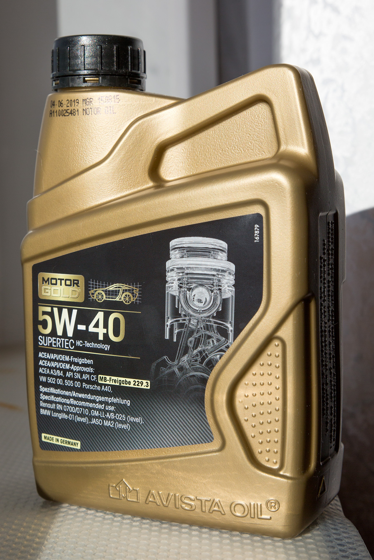 Моторное масло gold 5w40. Motor Gold Supertec 5w-40. Supertec 5w-40. Масло моторное Голд 5w. Gold 5w-40.
