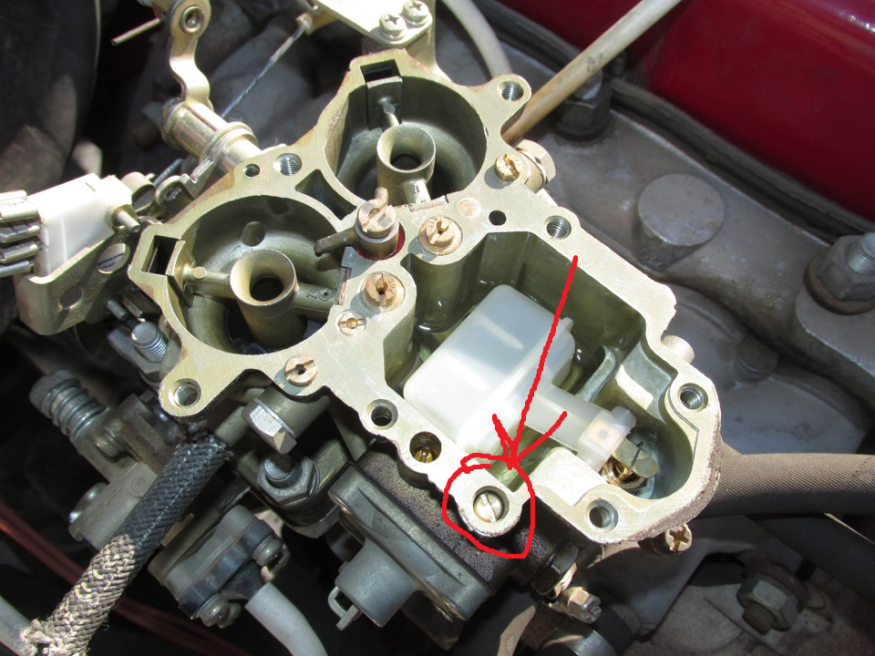 Сопливит бензин из карбюратора — Сообщество «ГАЗ Волга» на DRIVE2