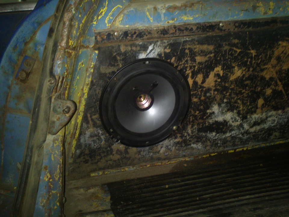 Установка динамиков sony xs-gtf1626 заправка в канистру поехал набрал ...