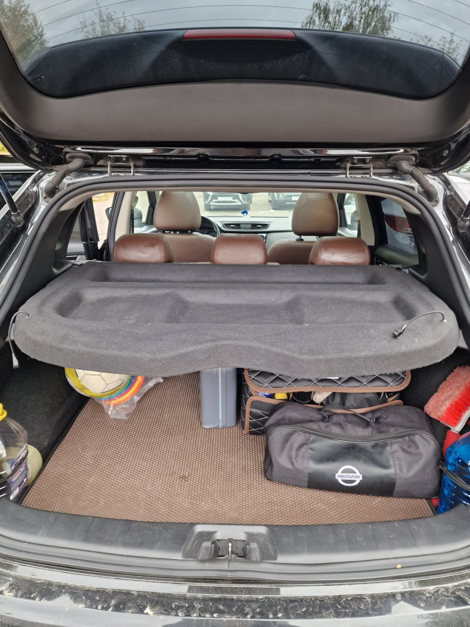 Полка в багажник. — Nissan Qashqai (2G), 2 л, 2020 года | стайлинг | DRIVE2