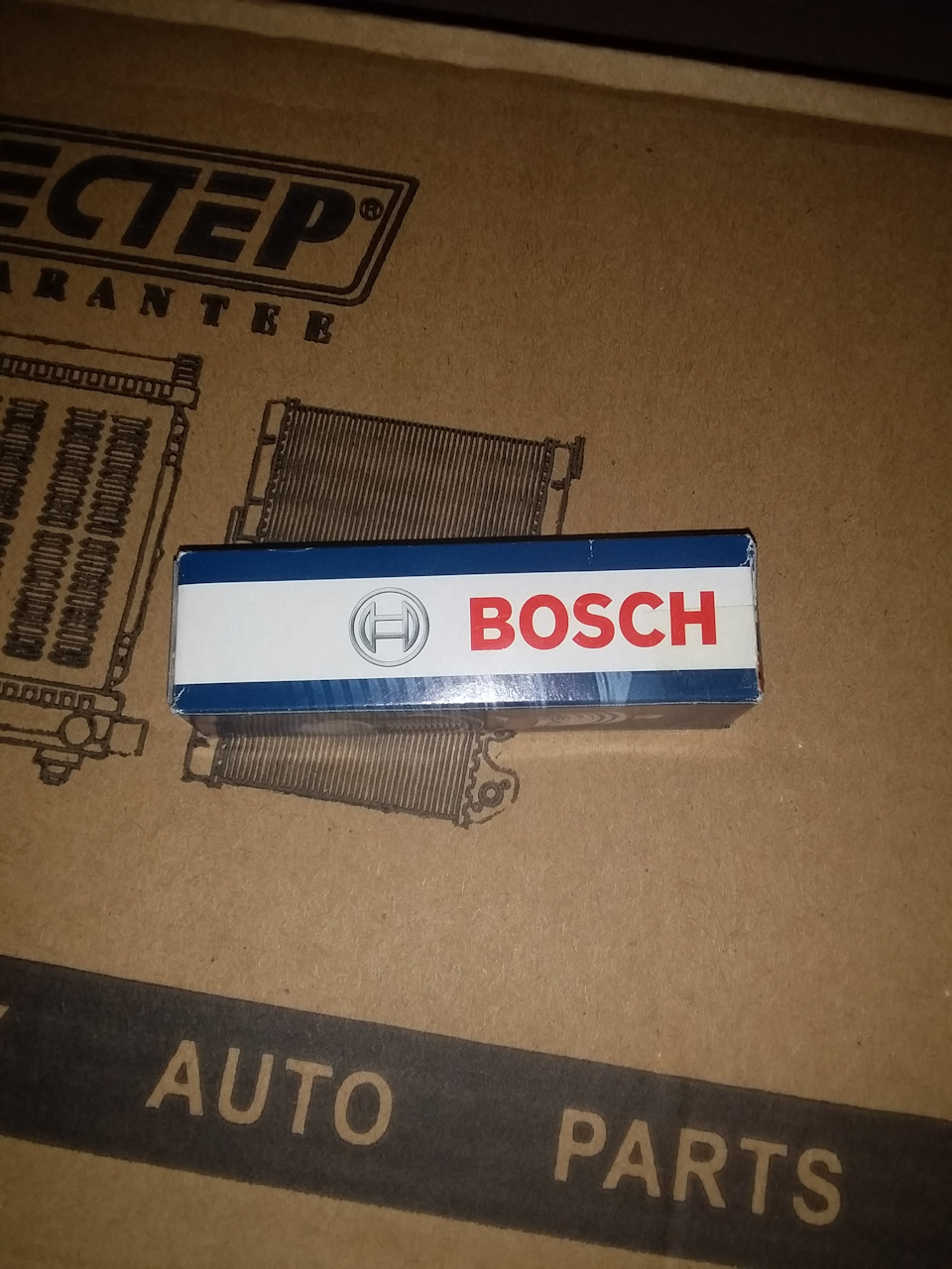 выбило свечу — Mercedes-Benz E-class (W124), 2 л, 1989 года | поломка ...