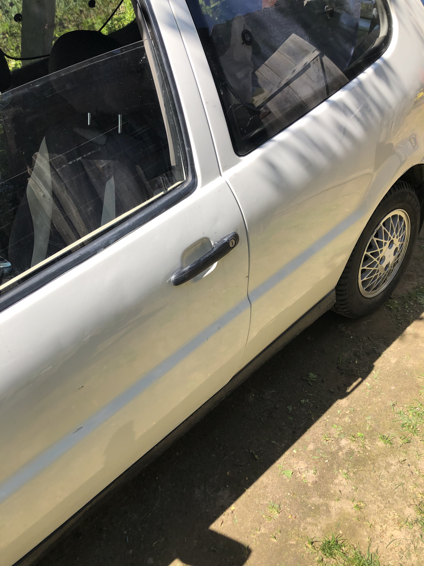 Сердцевина замка передней двери — Volkswagen Polo Hatchback Mk3, 1 л ...