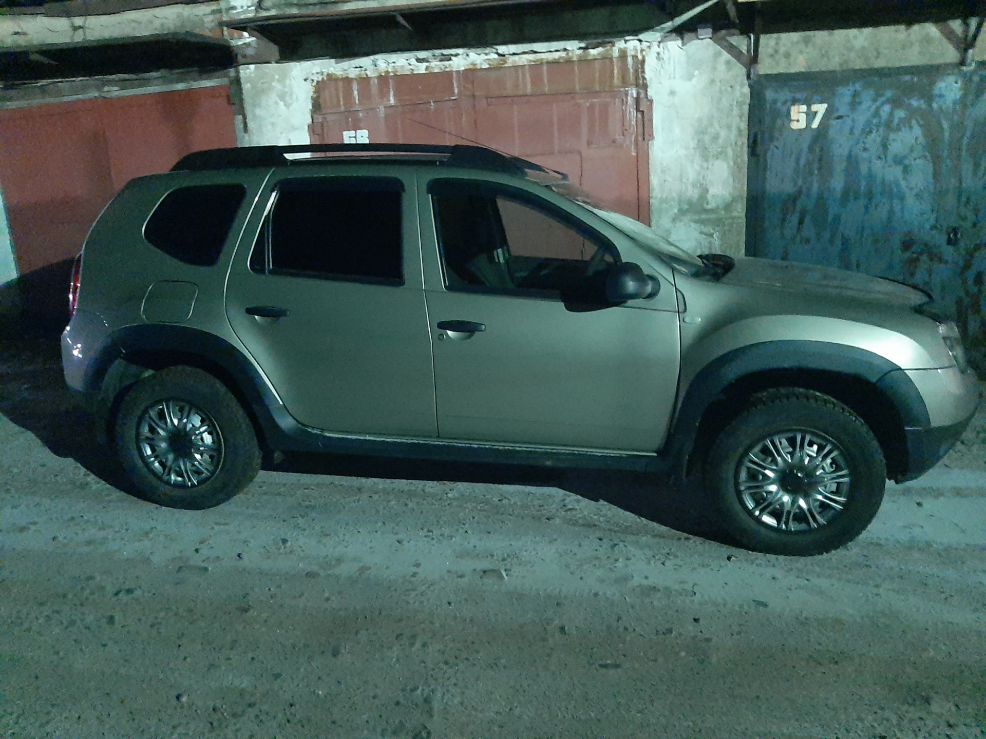 Ремонт стоек — Renault Duster (1G), 1,6 л, 2014 года | визит на сервис |  DRIVE2