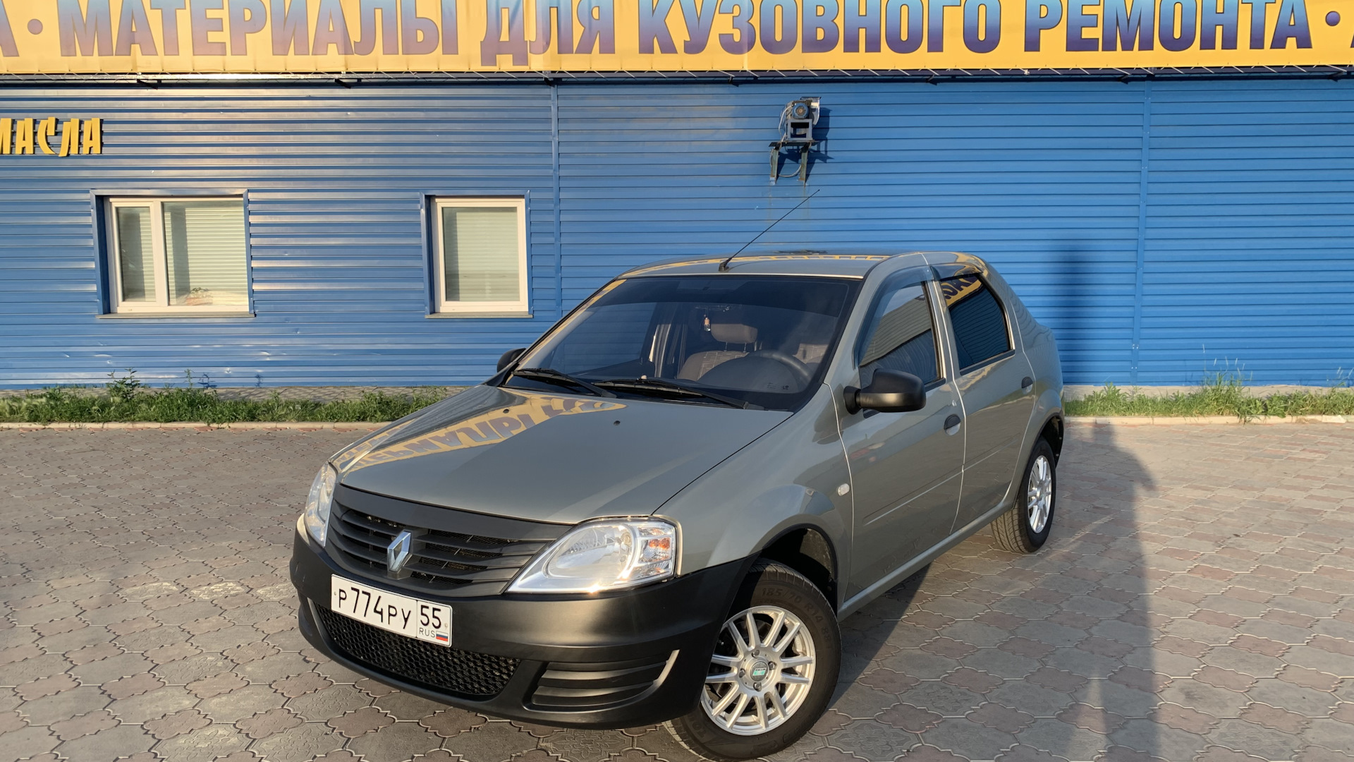 Renault Logan (1G) 1.4 бензиновый 2011 | АУТЕНТИК- 75 hp на DRIVE2