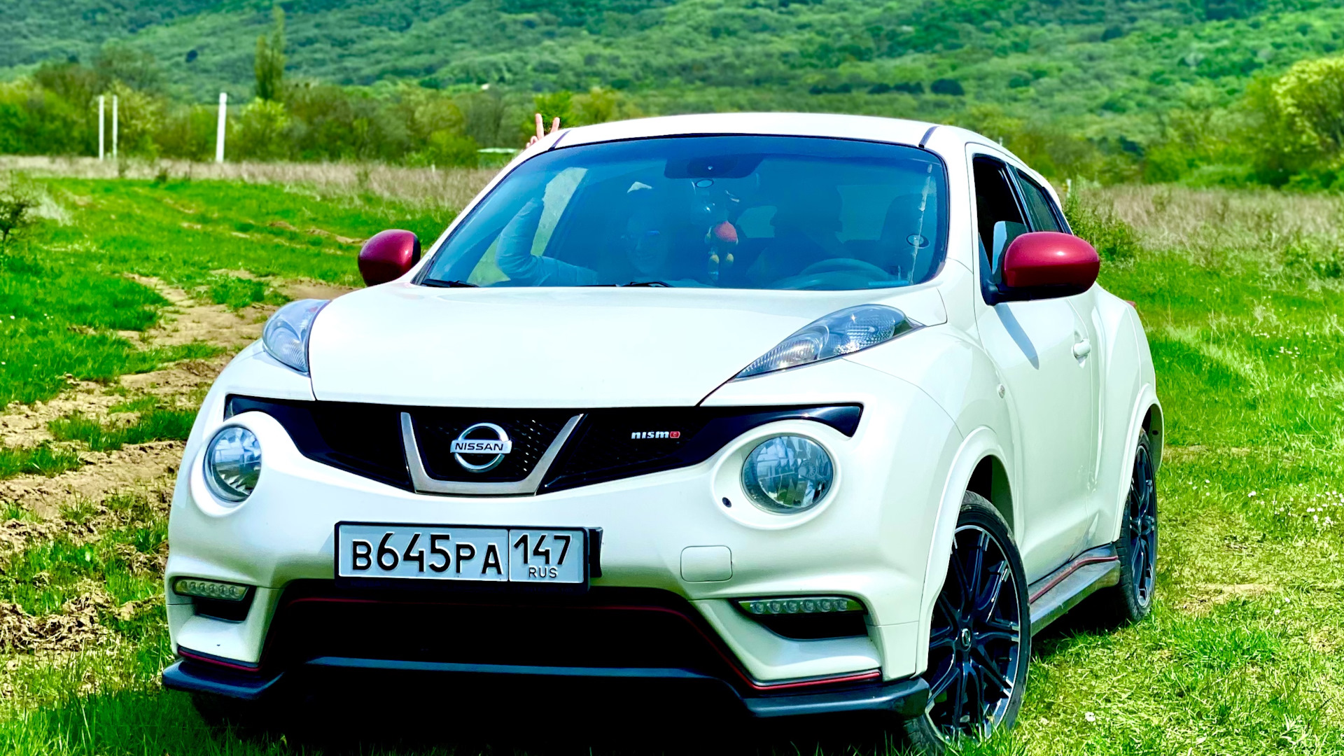 Nissan Juke (1G) 1.6 бензиновый 2014 | nismo Борзый на DRIVE2