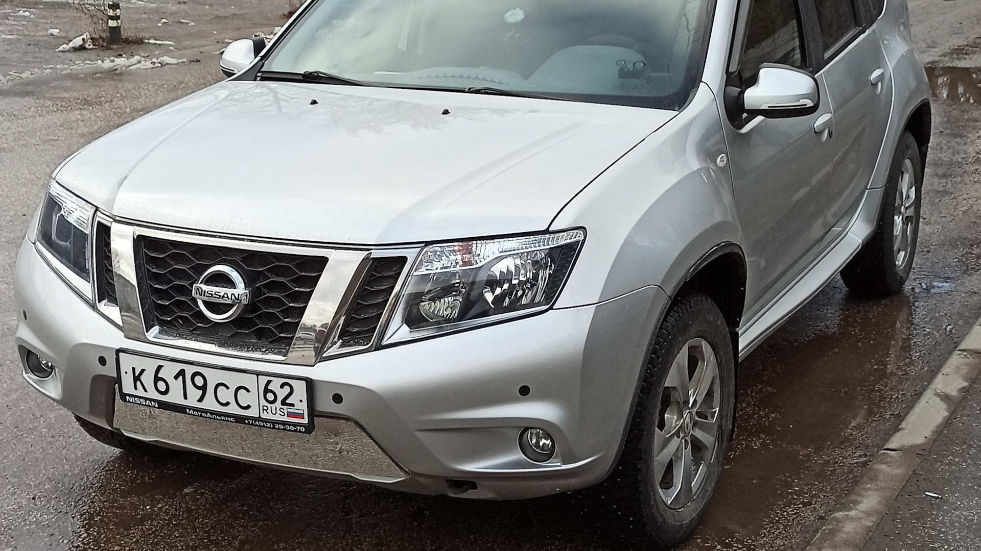 Nissan Terrano III 2.0 бензиновый 2016 | 2.0 автомат AWD на DRIVE2