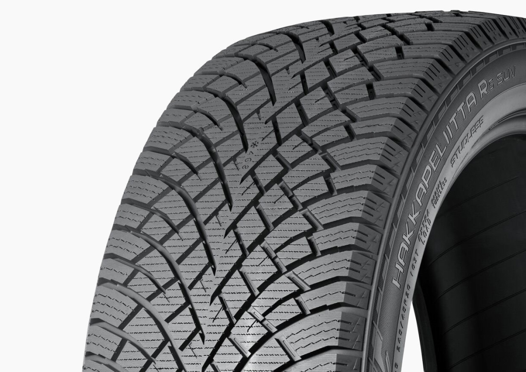 Nokian Tyres Hakkapeliitta r5. Фрикционная резина.