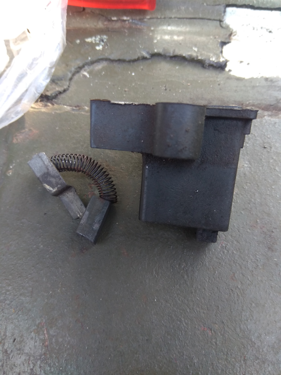 Пропала зарядка — УАЗ 3962, 2,4 л, 1995 года | поломка | DRIVE2