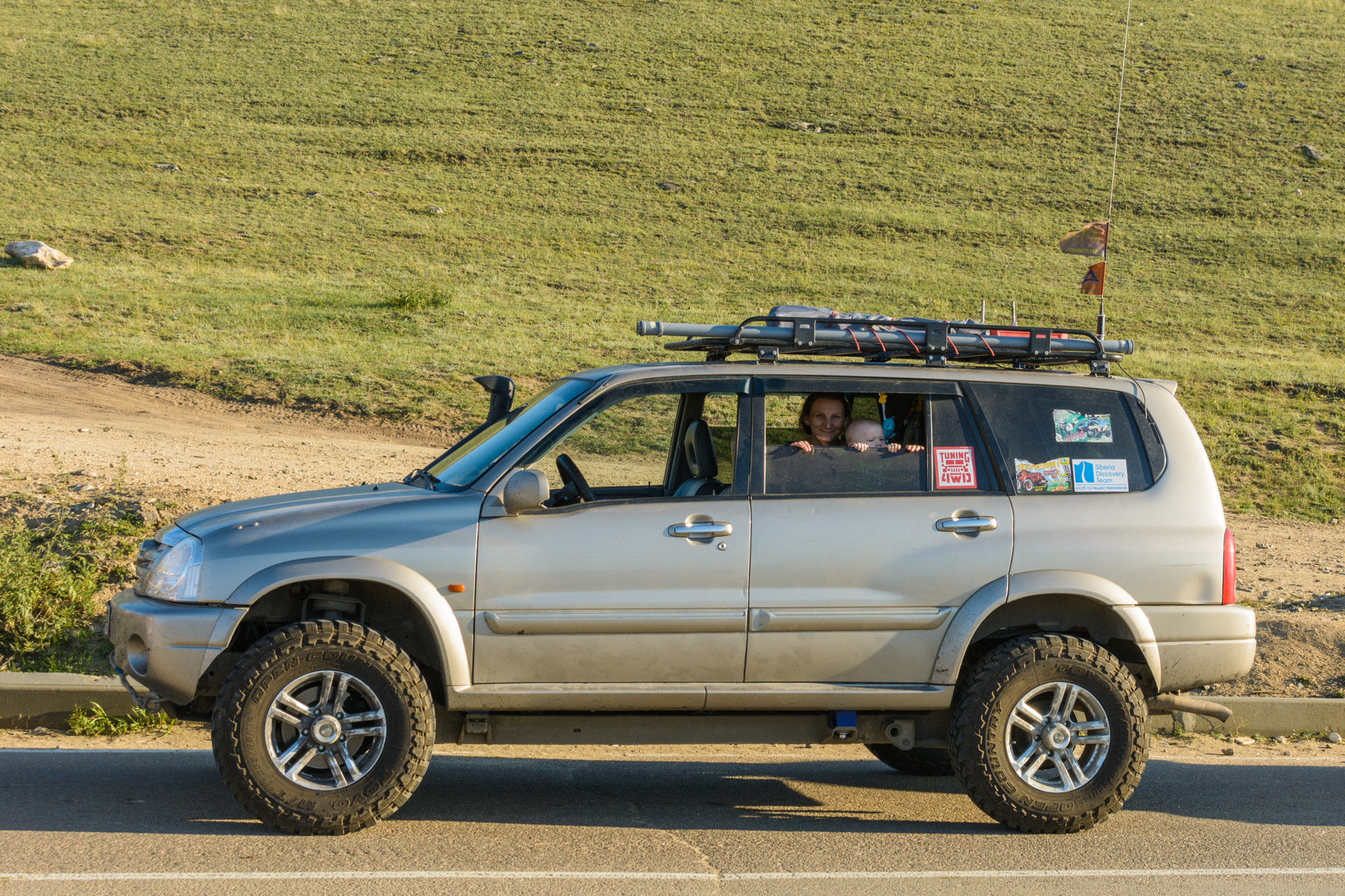 Grand vitara 1 поколение. Suzuki Grand Vitara XL-7 лифт. Suzuki Grand Vitara xl7 2005 лифт. Гранд Витара 2004. Сузуки Гранд Витара 1 поколения.