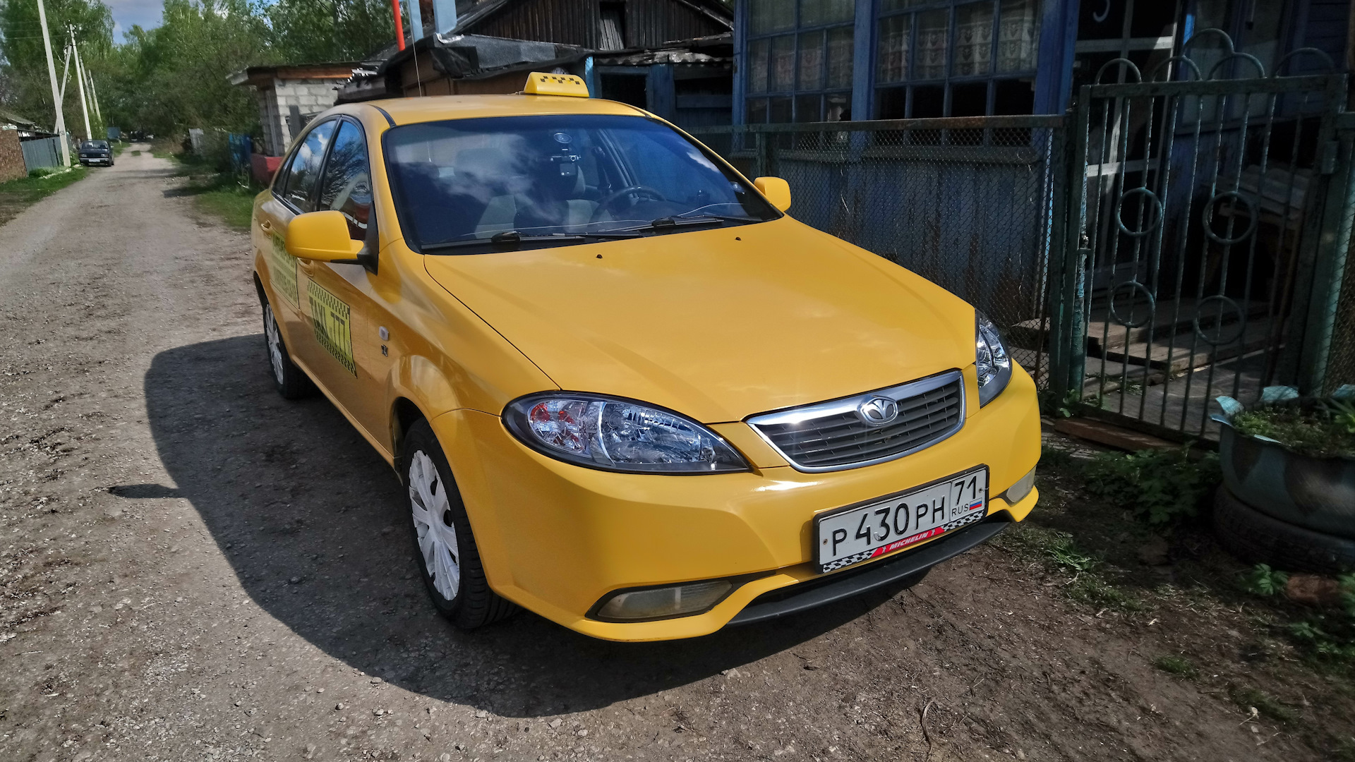 Daewoo Gentra такси