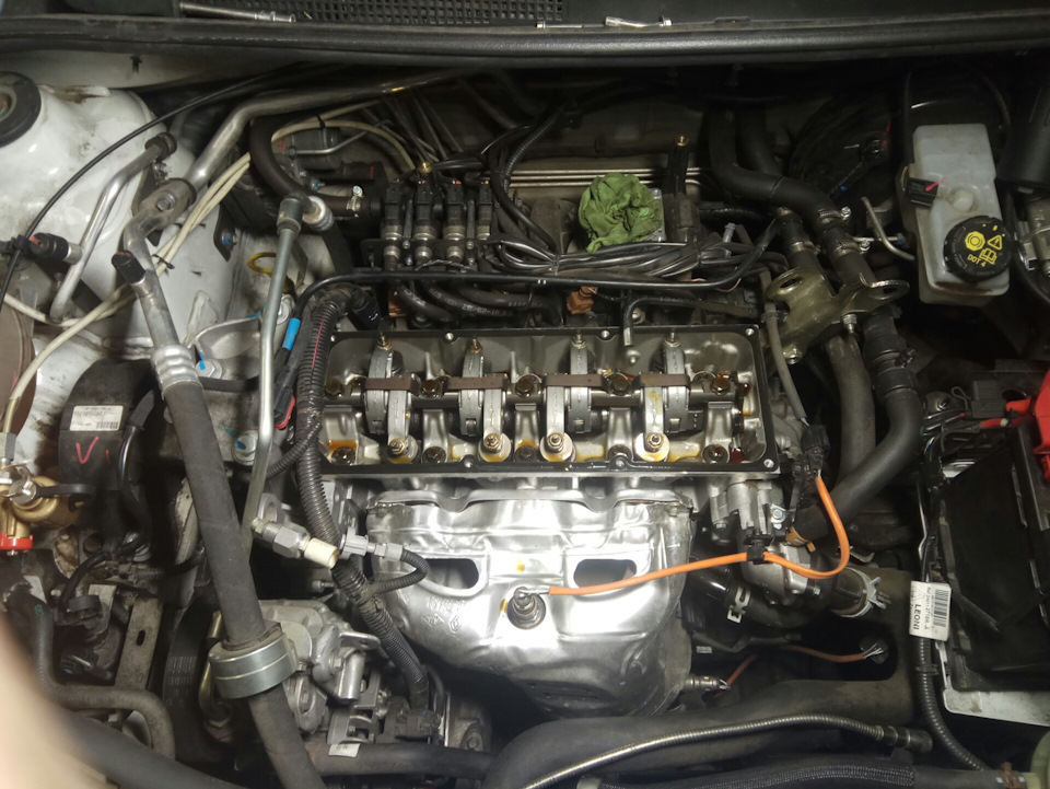 Замена ГРМ. Настройка клапанов и многое другое по Рено Логан 2. 8 кл ...