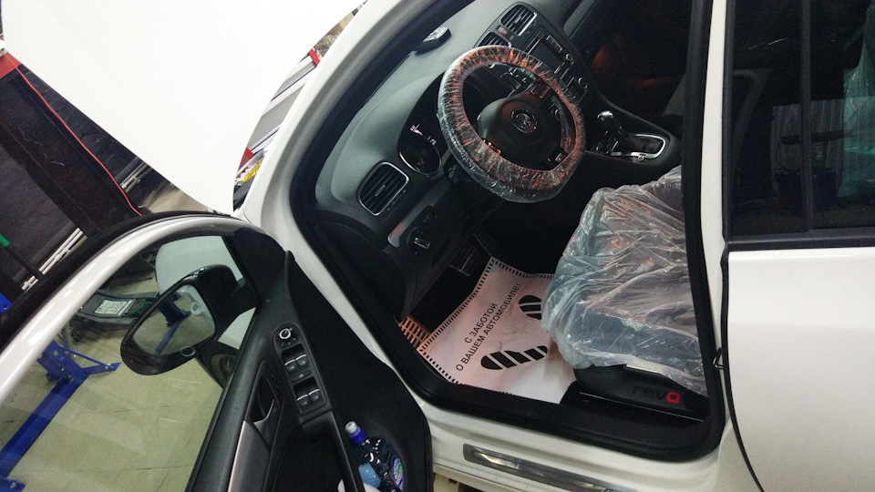 Фото в бортжурнале Volkswagen Golf R Mk6