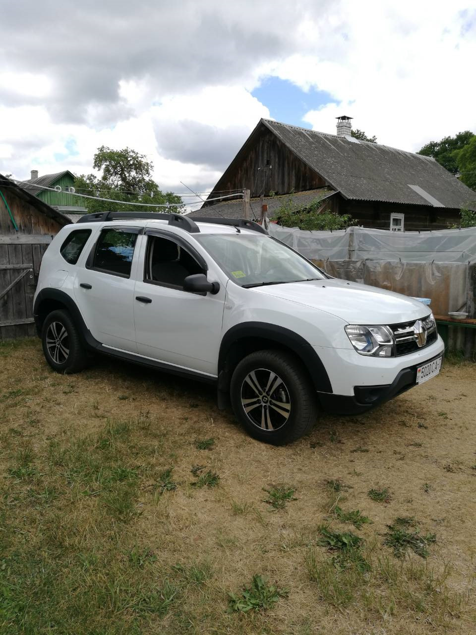 Съездил в домик в деревне))) — Renault Duster (1G), 2 л, 2017 года |  фотография | DRIVE2