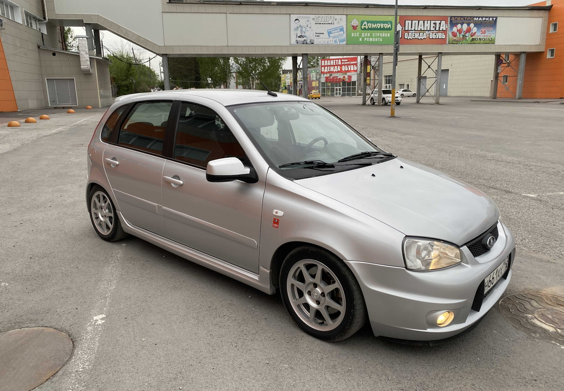 Калина спорт передний. Калина 2 на стойках -90. Калина спорт 1 на стойках - 90. Калина спорт 1 на стойках - 120. Привода Калина спорт.