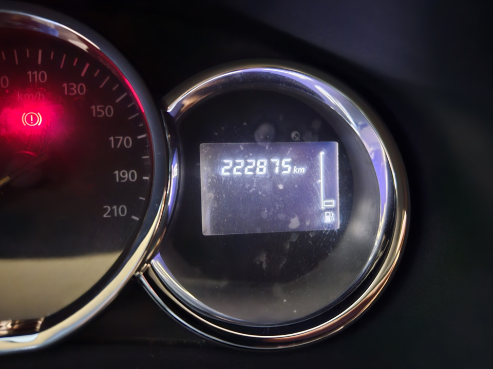 Замена шарового и ступичного подшипника — Renault Logan (2G), 1,6 л ...