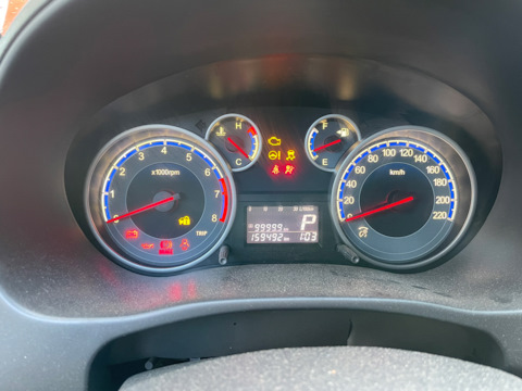 Сузуки sx4 нет питания