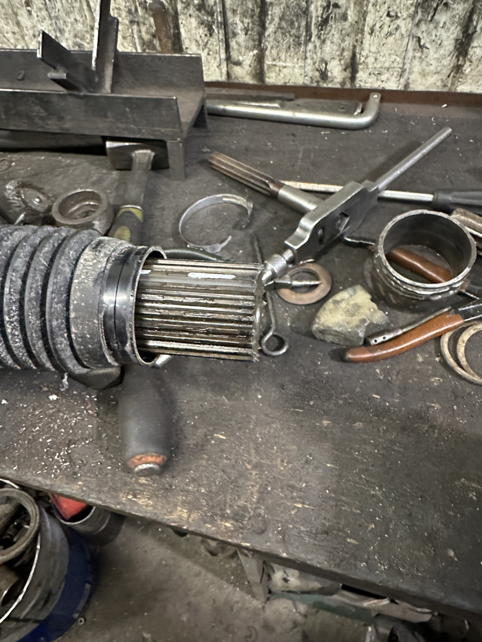 Сухие шлицы кардана — Tank 300, 2 л, 2022 года | просто так | DRIVE2