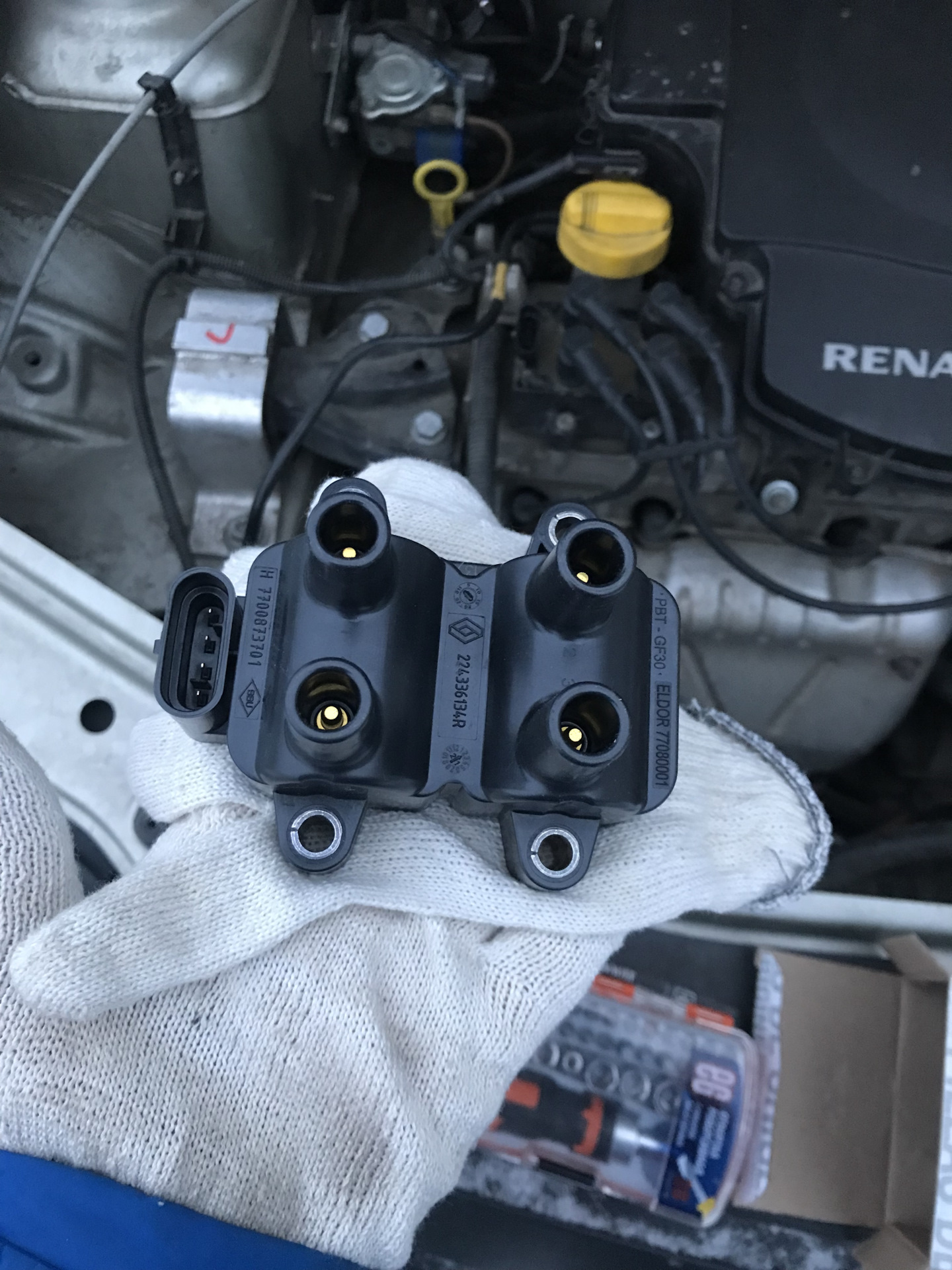 Катушка зажигания Bosch или Хватит троить - Renault Logan (1G), 1,6 л, 2010 года