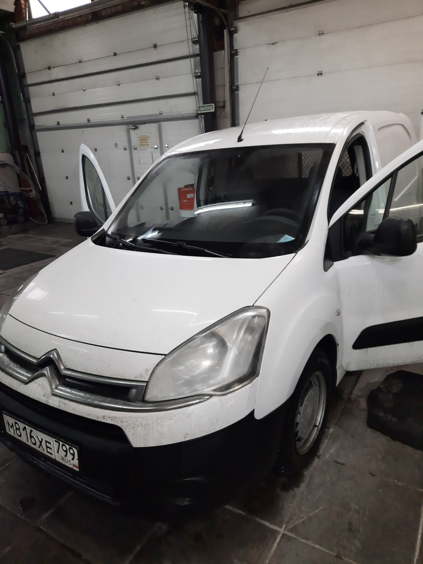 Ремонт короткого замыкания поворотника citroen berlingo (b9) — DRIVE2