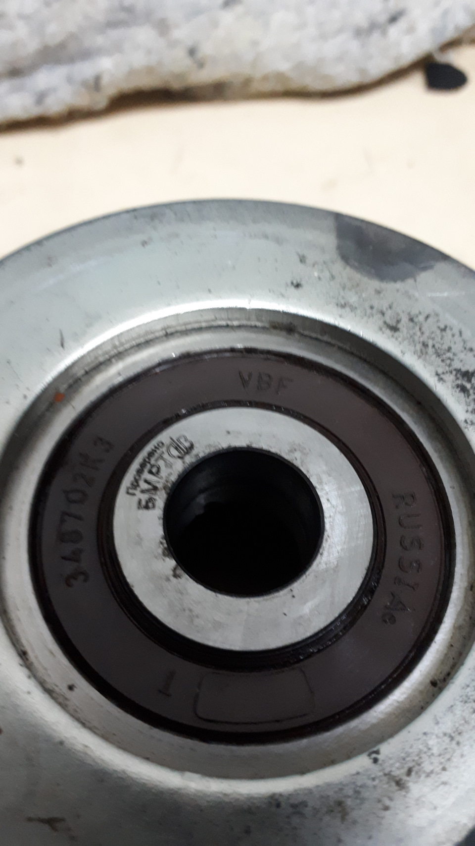 Старый опорный подшипник — Lada 2110, 1,6 л, 2005 года | своими руками ...