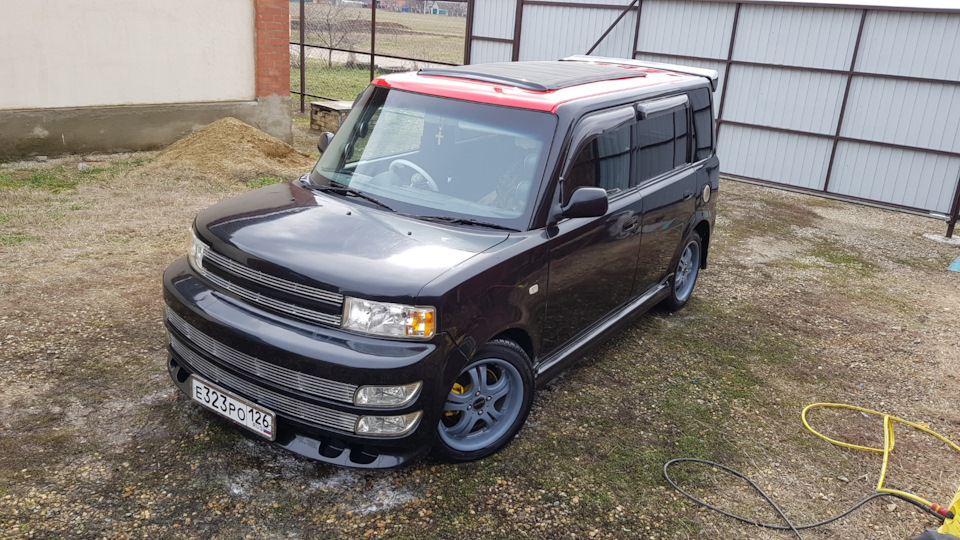 Фото в бортжурнале Toyota bB (1G)