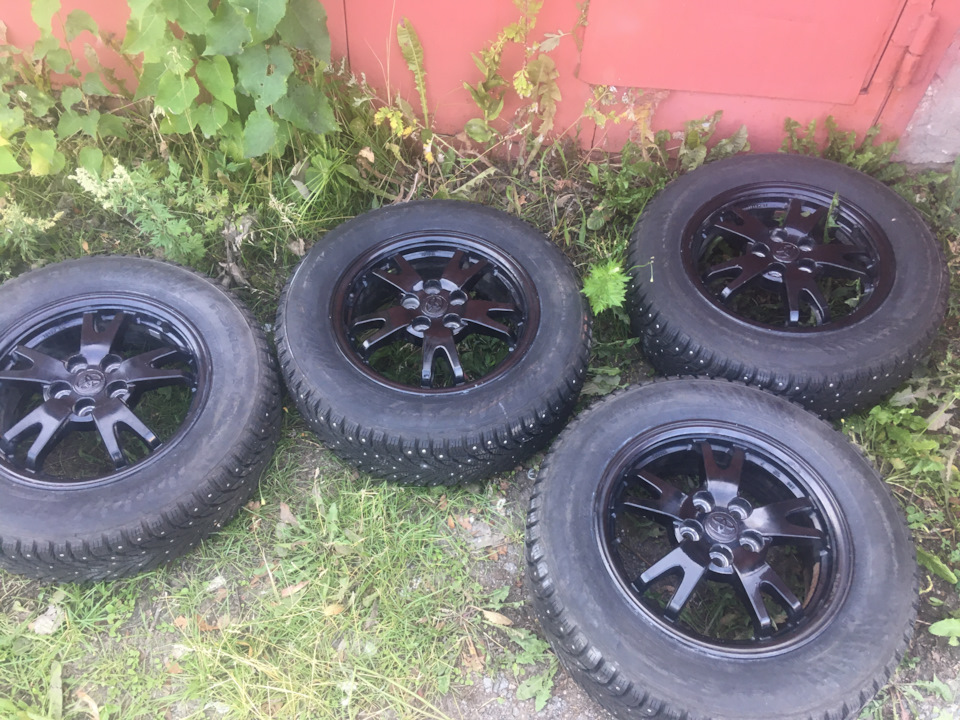 Литые диски Toyota 6Jx15 ET45 5x100 на Toyota Prius (20), Toyota Prius ...