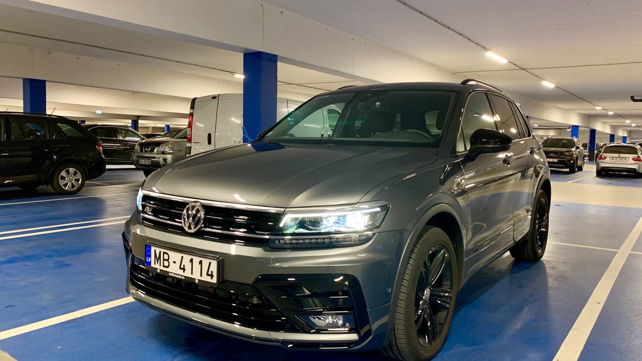 Volkswagen Tiguan r line