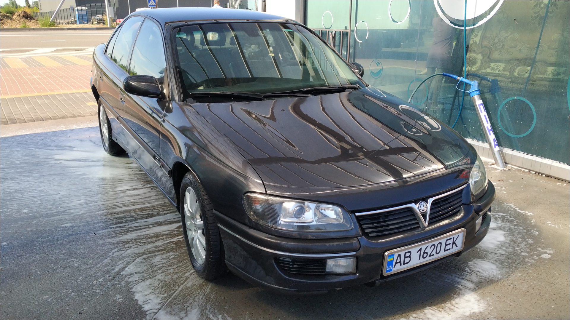 Opel Omega B 2.0 бензиновый 1995 | X20XEV на DRIVE2