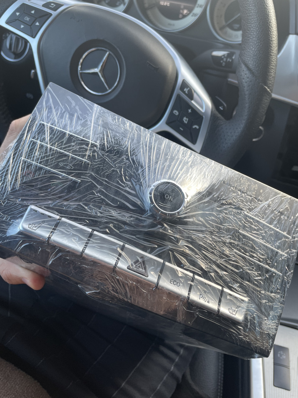 Магнитола, заключительная часть 😎 — Mercedes-Benz E-class (W212), 2 л ...
