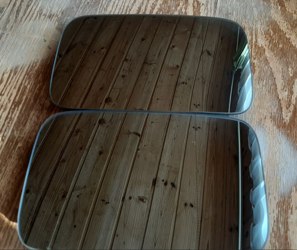 делятся на водительскую и пассажирскую стороны — Москвич Святогор