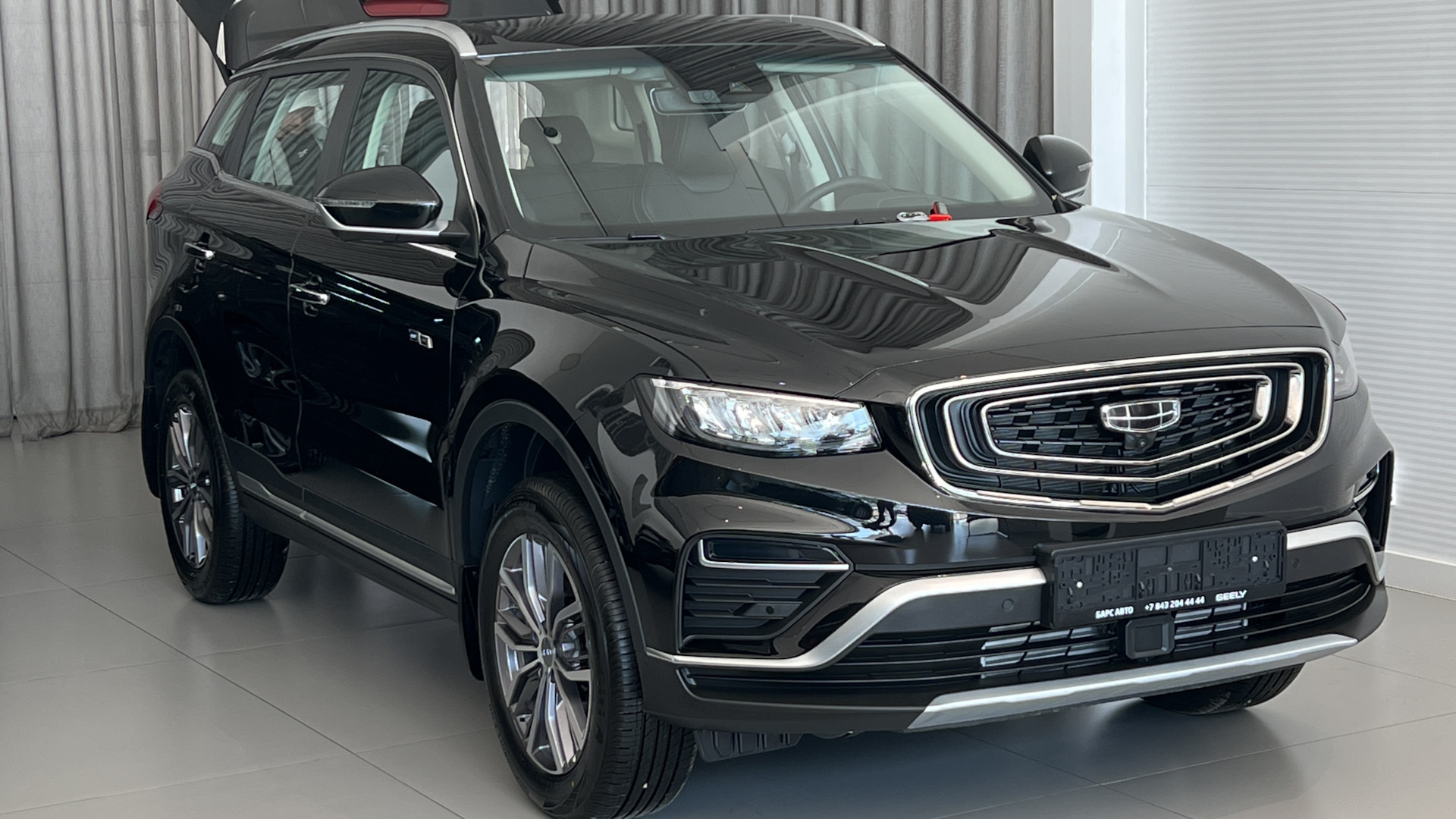 Geely Atlas Pro 1.5 бензиновый 2023 | Китайский космокорабль на DRIVE2