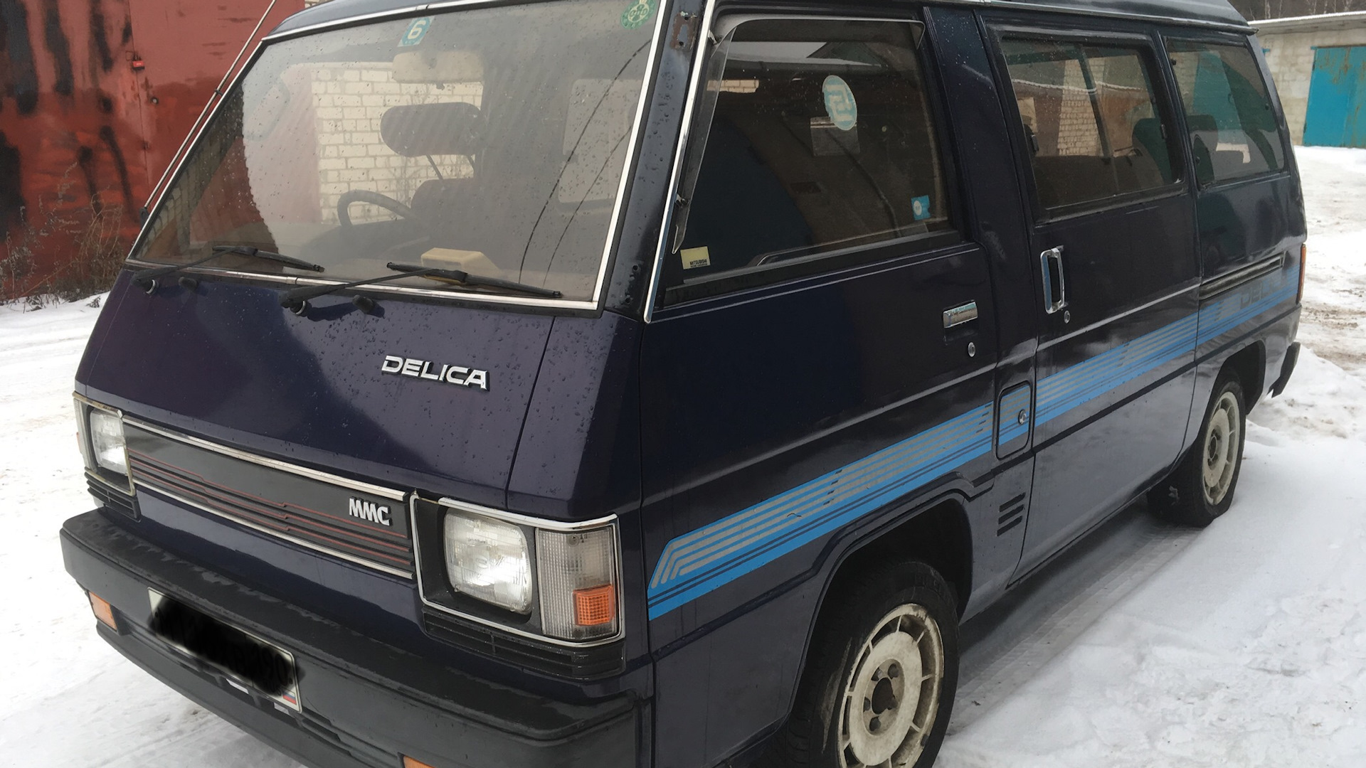 Delica 1. Мицубиси Делика 1984. Мицубиси Делика 1984 года. Мицубиси Делика l300 1984-2007. Mitsubishi Delica 21 года.