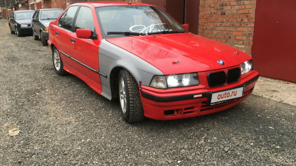 BMW 3 series пушище