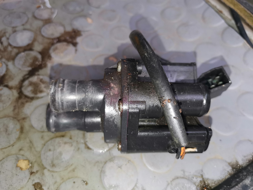 Не греет печка, вентилятор работает. — ГАЗ Соболь, 2,4 л, 2009 года ...