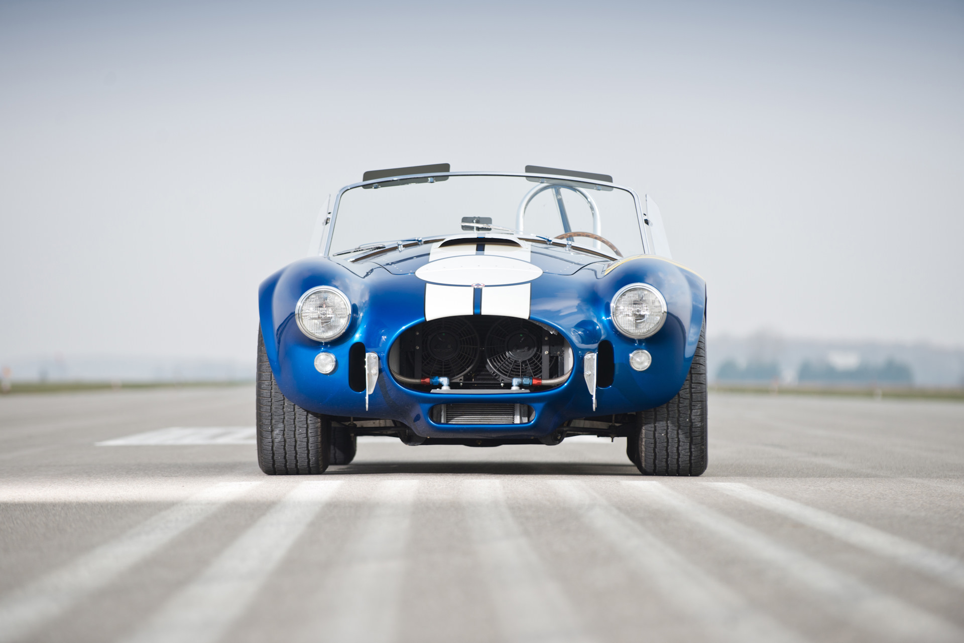 AC Cobra 427