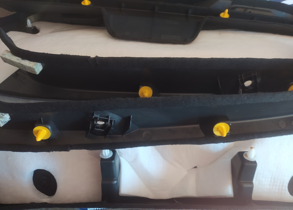 Наклейка РКИ-19 — Lada Гранта Лифтбек (2G), 1,6 л, 2023 года | своими ...