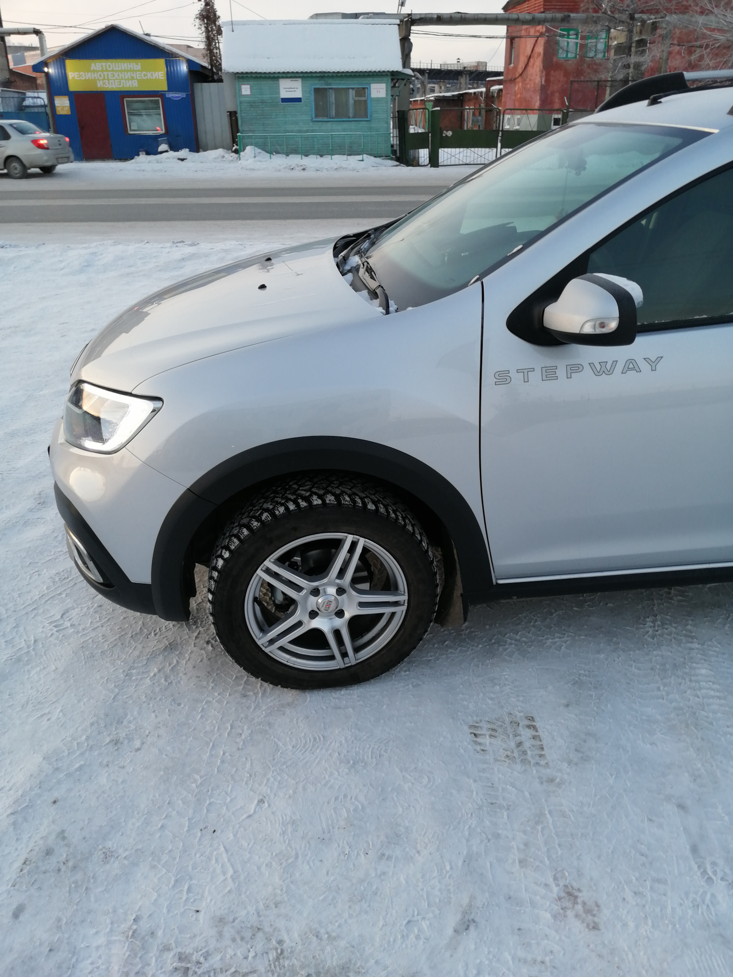 Переобул Степу — Renault Sandero Stepway (2G), 1,6 л, 2019 года ...