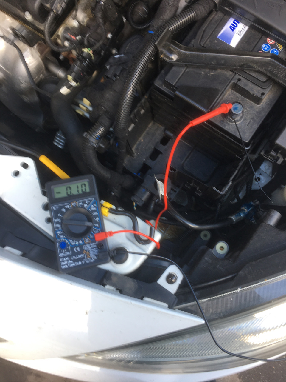 Просадка аккумулятора — Opel Astra J, 1,6 л, 2012 года | электроника ...