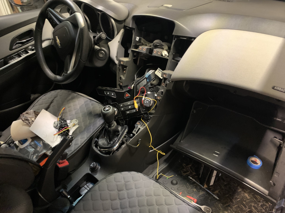 Процесс установки — Chevrolet Cruze (1G)