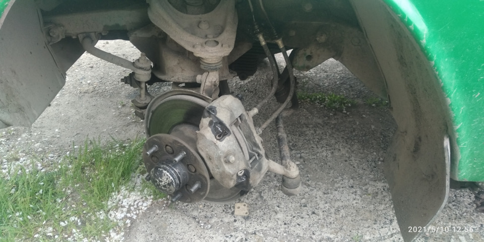 02. — Москвич 2140