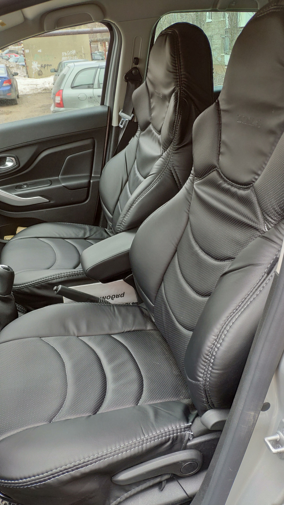 Установка универсальных чехлов из экокожи ДИНАС — DRIVE2